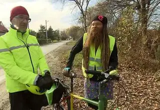 Tworzy rysunki, jeżdżąc na rowerze. "Mam zamiar pobić rekord Guinnessa"