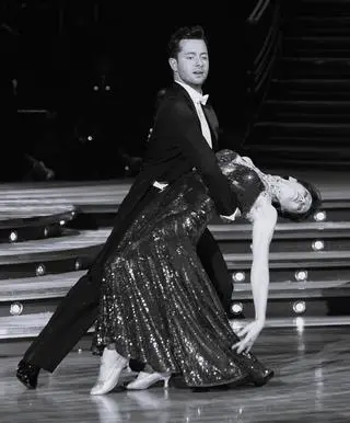 Cezary Olszewski nie żyje Ciało zwycięzcy "Tańca z gwiazdami" zostało znalezione w hotelu