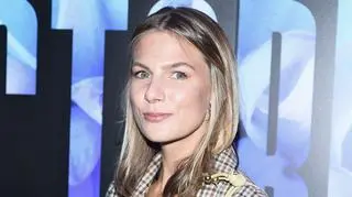 Marta Wierzbicka obcięła włosy. Ma fryzurę jak Hailey Bieber. "Ale mi lekko"
