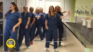 „Urologiczne disco” i pielęgniarki z wąsami