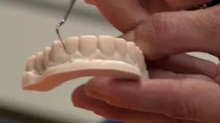 Oszustwo na zabiegi dentystyczne w szkole? 