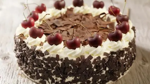 Tort węgierski z wiśniami