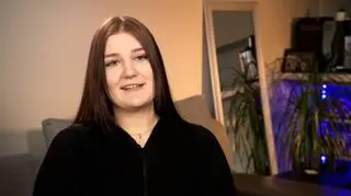 Pierwszą książkę wydała w wieku 18 lat. Zrobiła to w tajemnicy przed rodzicami