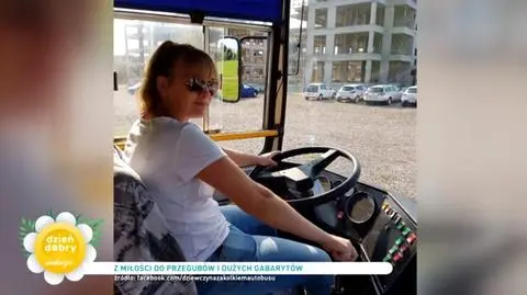 Kobieta za kierownicą autobusu