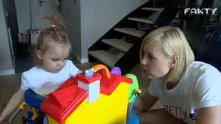 Choroba odbiera 2-letniej Lence mowę i sprawność. "To jest najgorsza forma okrucieństwa"
