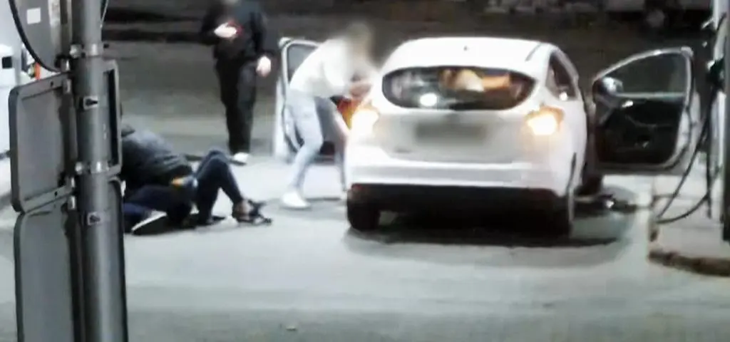 Policjanci pobili chorego mężczyznę. "Czułem od nich alkohol"