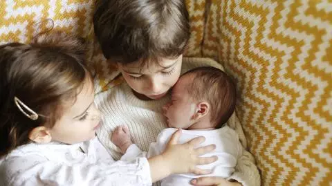 Kolejność narodzin w rodzeństwie - jaki ma wpływ na rozwój dziecka?