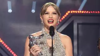Taylor Swift w "sukience zemsty" ogłosiła premierę nowego albumu. Co działo się na ceremonii rozdania VMA?