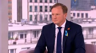 Na wakacje zagraniczne samochodem czy samolotem?