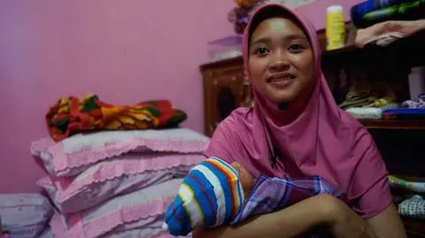 11-latka musiała zostać żoną. Rodzice dostali za nią zapłatę. "Zaraz po ślubie zaszłam w ciążę"