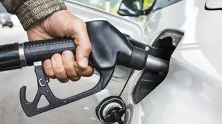 Zmiany w cenach paliw od połowy lutego