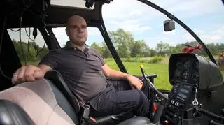 Pokonał ponad 10 tysięcy kilometrów w śmigłowcu