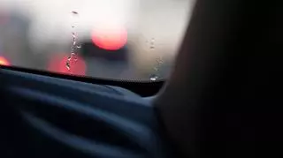 Domowe sposoby na wilgoć w samochodzie