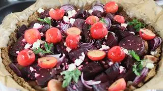 Tarta z botwinki - przepis Katarzyny Bukowskiej