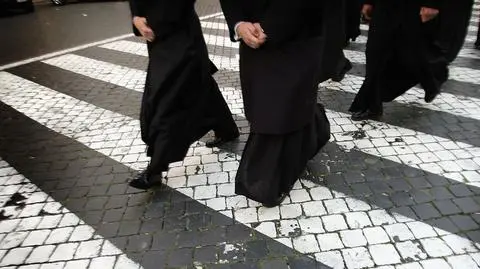 "Księża" okradali wiernych. "Wziął kopertę z datkiem i wyszedł"