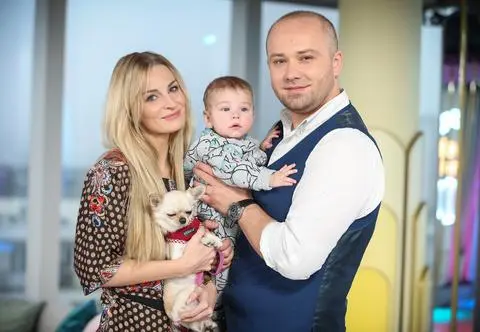 Adrian ze "Ślubu" na zdjęciu sprzed lat. "Miałeś branie wtedy?"