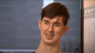 Ma 17 lat i cierpi na chorobę wysokich ludzi