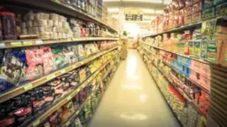 Partia popcornu wycofana ze sprzedaży. Produkt skażony substancją produkowaną przez grzyby