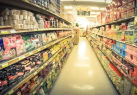 Partia popcornu wycofana ze sprzedaży. Produkt skażony substancją produkowaną przez grzyby
