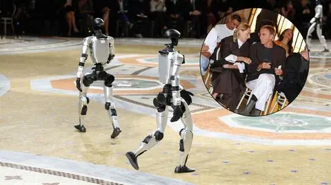W pokazie mody wzięły udział roboty 