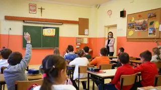 Zadanie domowe z religii - rodzice zadzwonili na policję
