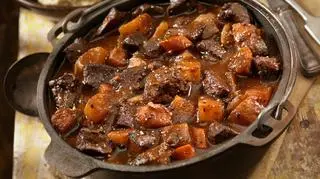 Kuchnia irlandzka – tradycyjne potrawy i desery irlandzkie 