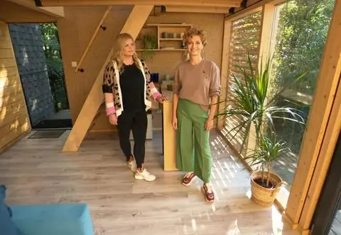 Uroczy domek w zgodzie z naturą. "Chcieliśmy stworzyć miejsce, które nie będzie ingerowało w przyrodę"