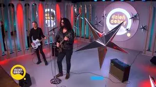Szymon Pejski w piosence „Koniec” 
