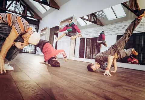 Breakdance – taniec i akrobatyka w jednym