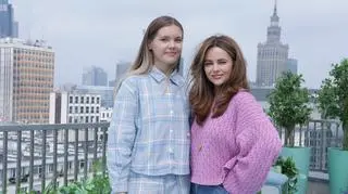 Śpiewa teksty ze swojego pamiętnika. Dominika Płonka na scenie Dzień Dobry TVN