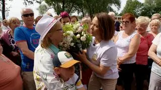 Pomaga potrzebującym, choć sama żyje skromnie. Bohaterska postawa Pani Krystyny z Goleniowa