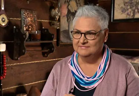 "Mądre babcie", czyli jak seniorki pobijają Internet. "Zaczęło się od moich pytań i rozterek"