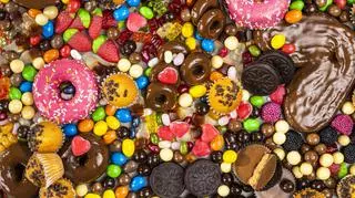 Słodycze bez glutenu – przepisy na ciastka, praliny i mus czekoladowy