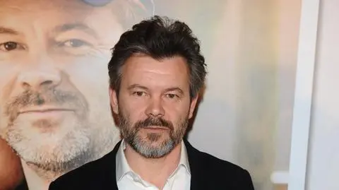 Transpłciowy syn Jacka Braciaka w nagiej sesji: "Jestem dumny z ciała"