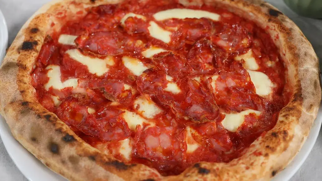 Pizza neapolitańska