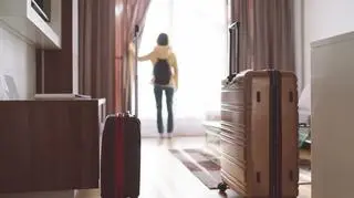 Wandalizm na wakacjach, czyli najemca zniszczył apartament. Co robić? 