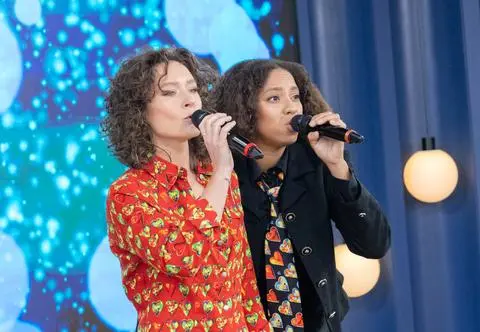 Połączyła je miłość do muzyki. Shandy i Eva na scenie Dzień Dobry TVN