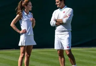 Spotkanie na Wimbledonie. Księżna Kate pokonała Rogera Federera?