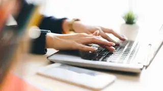 Ulga na internet przy rozliczaniu PIT. Kto może z niej skorzystać i ile może wynosić?