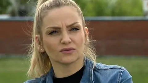 Maja Frykowska o pasji do strzelania