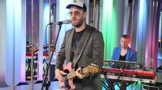 Leepeck na scenie Dzień Dobry TVN w piosence "Marsjanie"