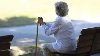 Samotność osób starszych. Jak wspierać na co dzień seniorów?