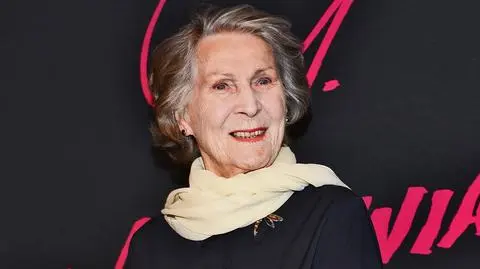 Irena Santor zachwyciła na czerwonym dywanie. Artystka w tym roku skończy 90 lat