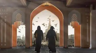 Sytuacja kobiet w Katarze. Obywatelki potrzebują zgody mężczyzny, by podróżować, pracować i wykonać badania