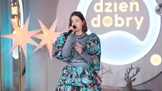 Marie na scenie Dzień Dobry TVN w piosence "Do dna"