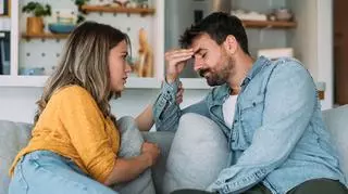 Twój małżonek dziwnie się zachowuje? Być może wziął z tobą emocjonalny rozwód 