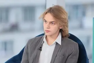 Nastolatek edukuje rodziców