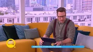 Stockinger zdejmuje ubrania