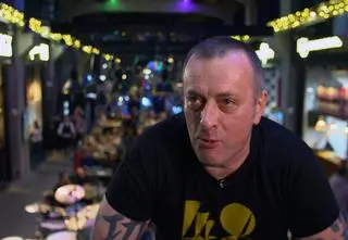 "Ta piosenka zmieniła moje życie". Tymon Tymański gra "Republikę"