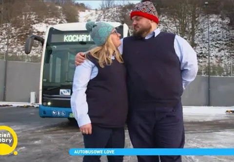 Połączyła ich wspólna pasja do autobusów